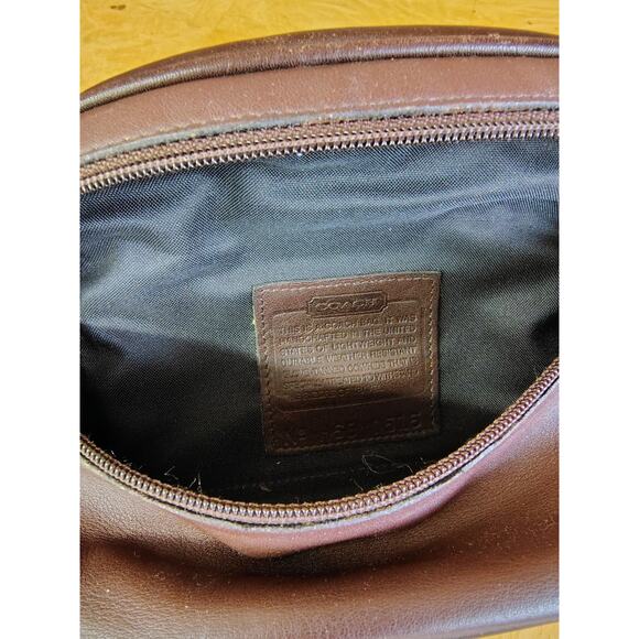 Coach Leather Canteen Pouch Fanny Pack Belt Bag – Brown (Style H6B-0515) - Picture 7 of 9